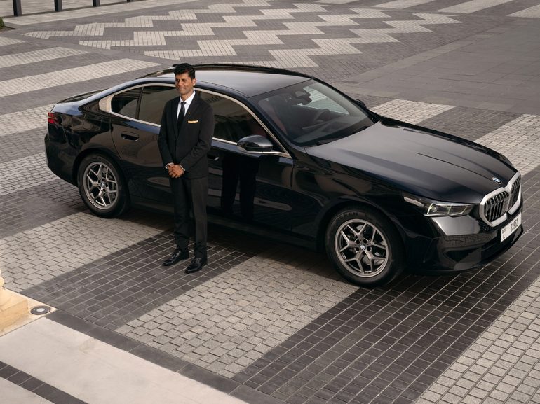 SNS Taxis Ltd Reliable Taxi & Airport Transfer Services